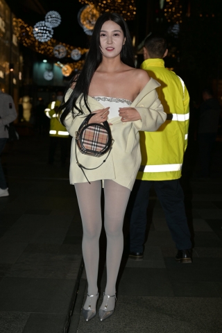 2026-J03-丝袜美腿