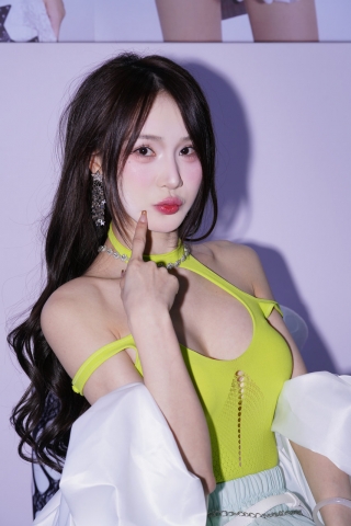 网红-鱼白展会作品