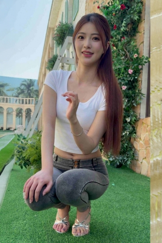 洛洛的紧致灰牛
